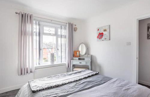 Captivating 3 bedroom home with conservatory - Foto 14