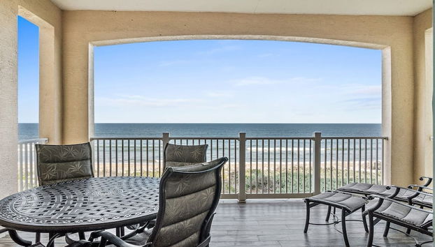 New Luxury Ocean Front 3 Bedroom 2 Bath Condo Sleeps 8 Cinnamon Beach Resort - Foto 2, Habitación