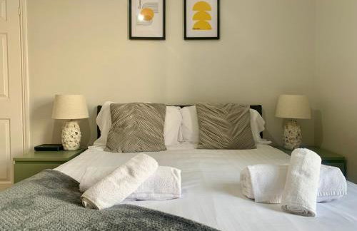 3 BDR Entire Home Sleeps Up to 5 Contractors & Families Long or Short Stay Free WiFi & Parking - Foto 4