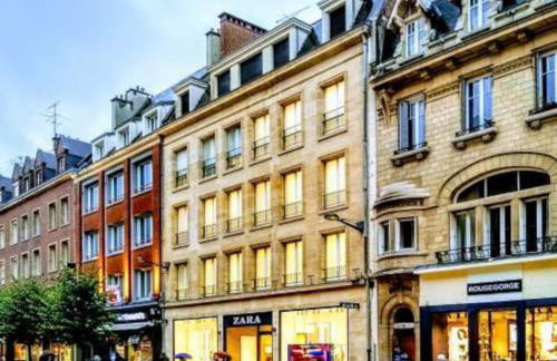 Appartement neuf entièrement équipé proche centre - Foto 48