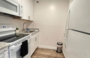 Cozy 1 bedroom Apartment in Downtown Gadsden, AL - Photo 3