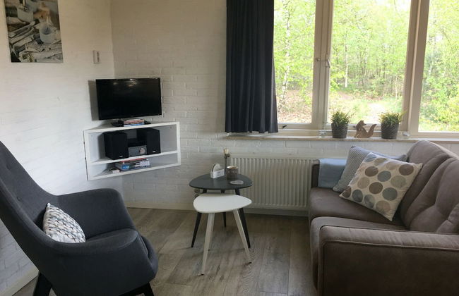 Romantic Forest Retreat With Sauna - Photo 7