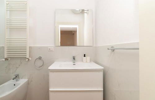 Moderno bilocale vicino Aeroporto Linate Self check-in 24h & WiFi veloce - Photo 10