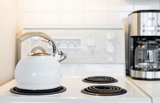 Corner Suite - Yonge & Bloor - Foto 12