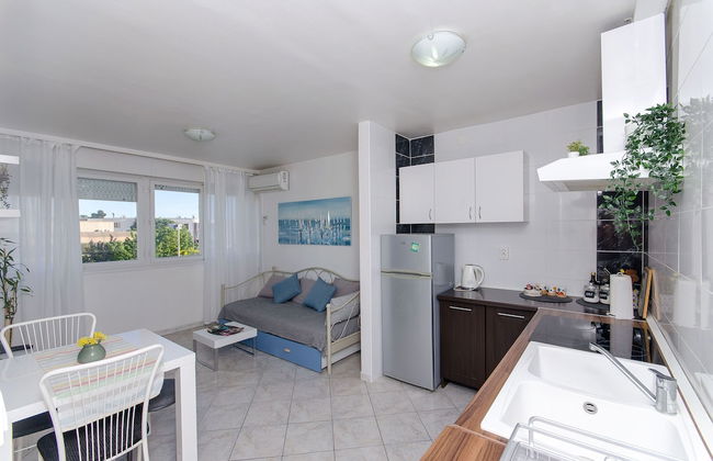 Apartment Adrian - Photo 5