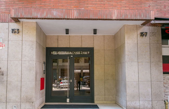 Awesome Apartment With Amazing Terrace - Photo 37