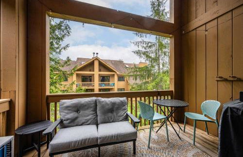 Renovated Ski In Out Condo King Bed Patio Grill - Foto 21