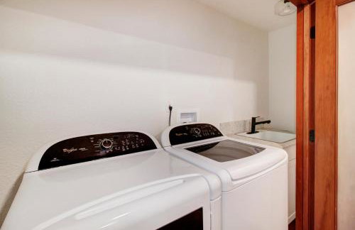 Elegant Granite Bay Getaway Tall Pine Home - Foto 45