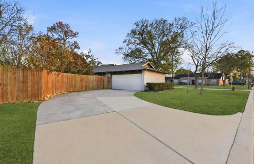 Pool Hot-Tub - 4 BR Luxury Home in Friendswood - Foto 44