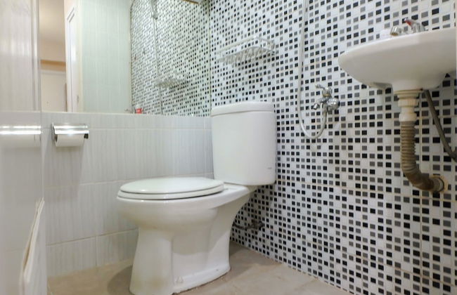 Cozy Green Pramuka Apartment - Foto 25