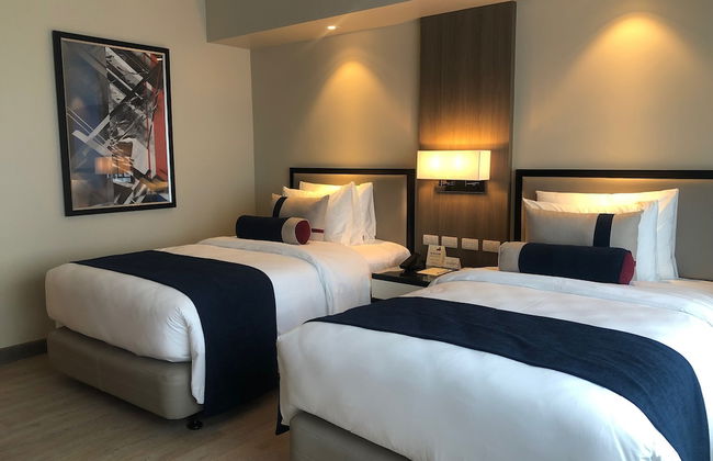 Seda Residences Makati - Photo 26