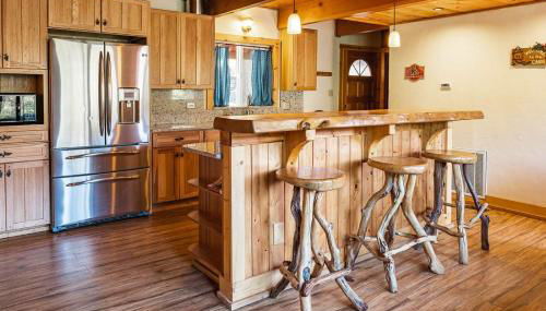 Red House - Minutes to Shaver Lake! - Foto 4