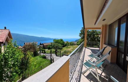 Villa Arianna Lake View Apartments with Pool - Foto 1