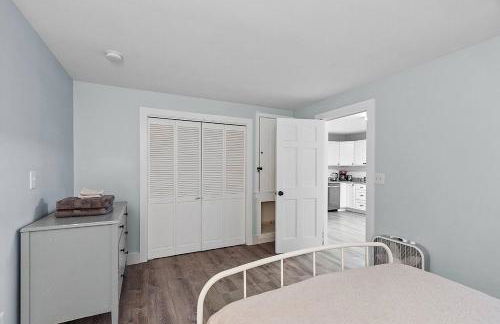Kennebunk/Kennebunkport Beach House w/Pool! - Photo 32