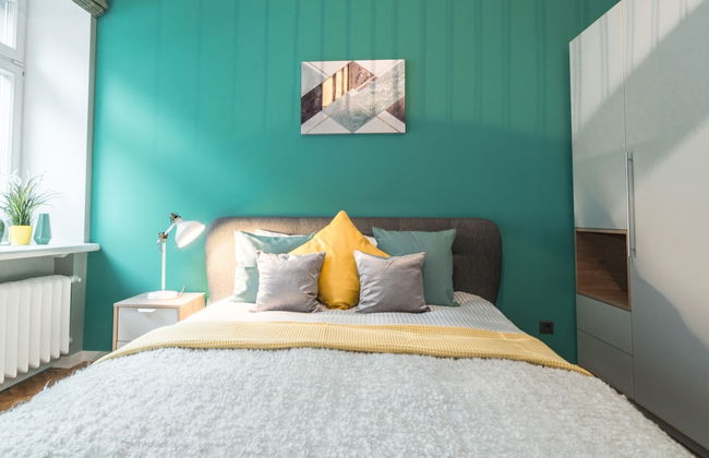 Greystone Suites & Apartments - Photo 7