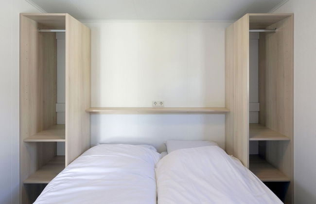 Chalet in Kamperland Near the Beach - Foto 2