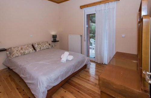 ΥΠΕΡΟΧΟ ΣΠΙΤΙ ΜΕ ΘΕΑ ΣΤΟ ΝΕΟ ΔΕΡΜΑΤΙ Karpenisi - Photo 14