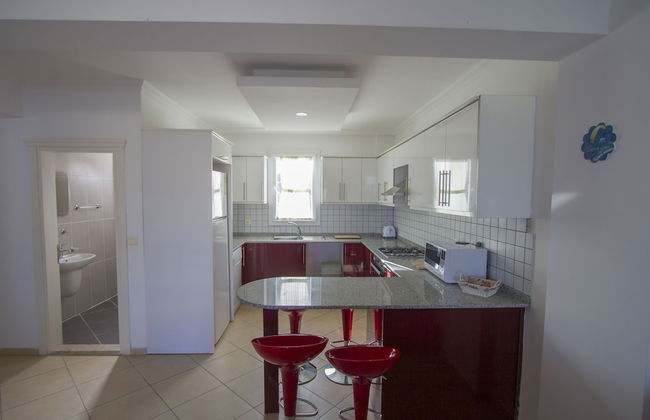 Infinity Olympia Apartments - Photo 20