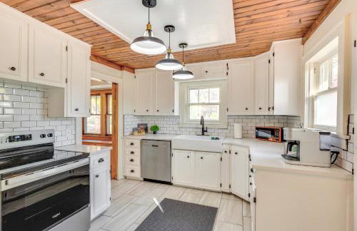 5 Mi to Stadium! Family-Friendly Independence Home - Foto 2