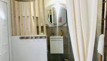 Studio indépendant et son patio - Foto 4, Shower