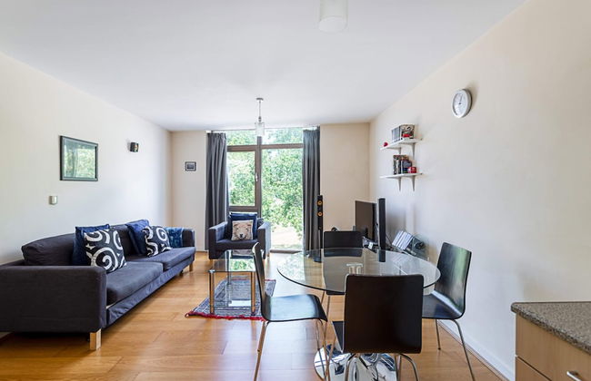 Modern 1 Bedroom Apartment in West London - Foto 15