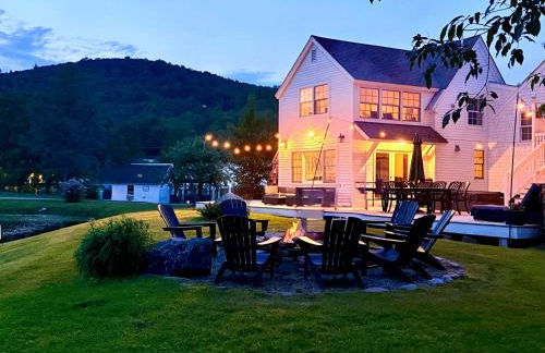 The Villa - Industrial Farmhouse with Hot Tub - Photo 2