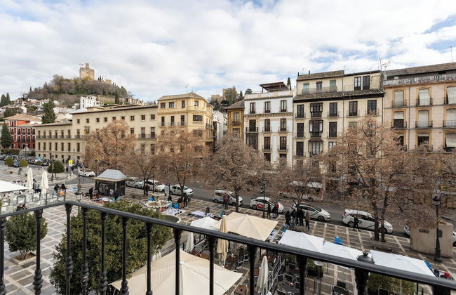 BIBO SUITES PLAZA NUEVA - Photo 51