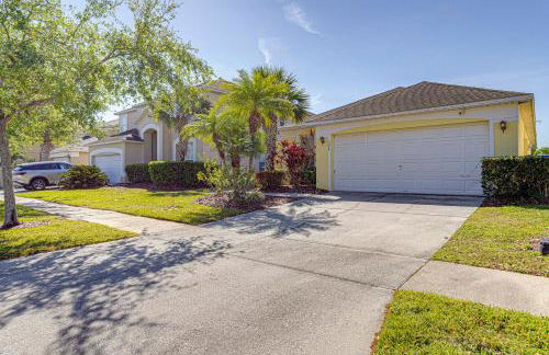 #463-Fabulous 4 bed villa with south facing private pool and spa overlooking water - Foto 49