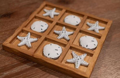 4BR Home | Walk to Beach & Downtown | Parking - Foto 26