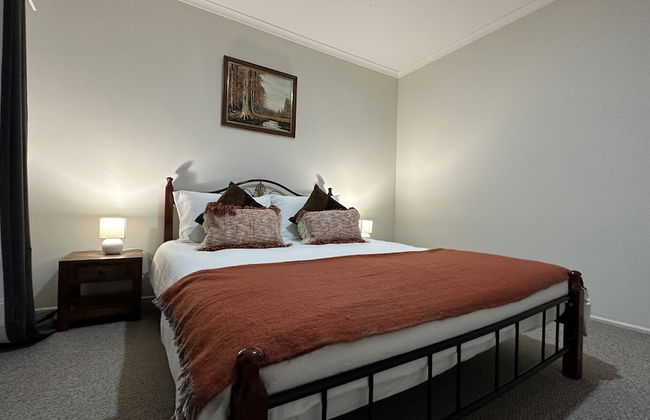 Close to Airport - Photo 10