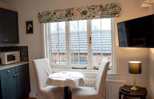 The Pack Horse Exmoor National Park Allerford Riverside Cottage & Apartments - Photo 42