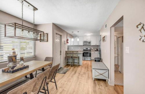 Reel Deal - Waterfront Pool Home, 76' Dock - Foto 17