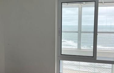 Cobertura 5 suites frente mar Guarujá Pitangueiras - Foto 26