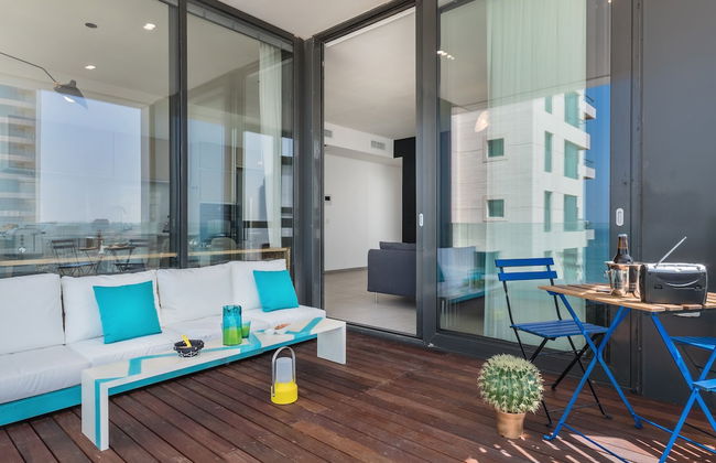 Front of Beach next to RoyalBeach Hotel - Foto 15