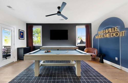 The Morrison - Karaoke Theater Backyard Oasis - Foto 16