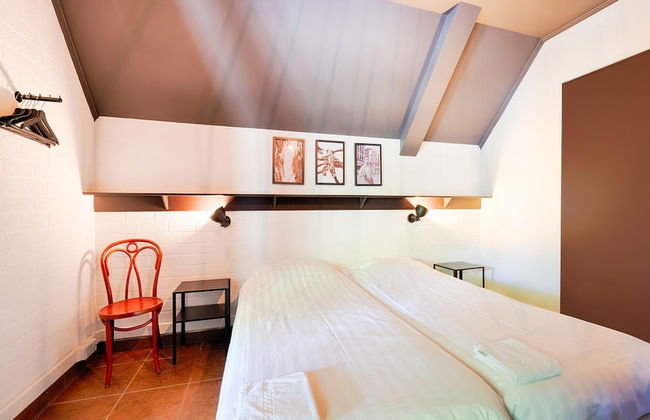 Atmospheric Country House in Asten on a Golf Course - Photo 5