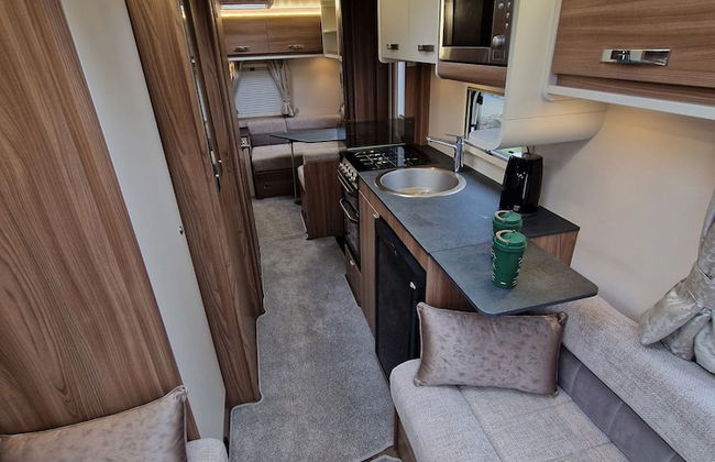 Brand new Touring Caravan Sited all Setup Ready - Photo 17