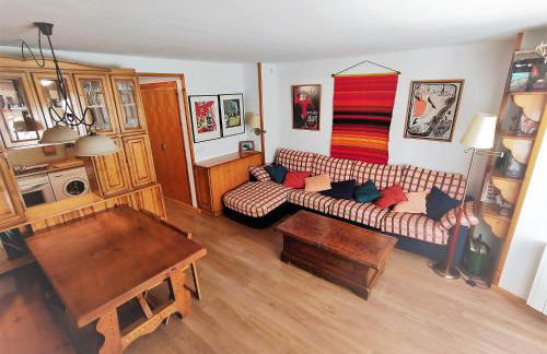 Apartamento con maravillosas vistas al lado de la estación - Photo 3