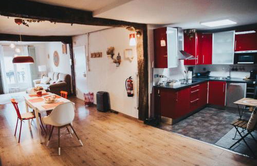 Atxuri Casco Viejo Garaje incluido - Foto 4