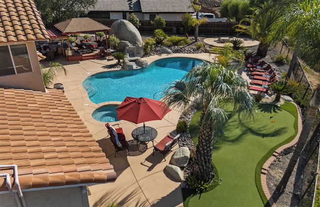 Chardonnay Charm by Avantstay Luxe Group Retreat w/ Pool Mins to Wineries - Foto 33