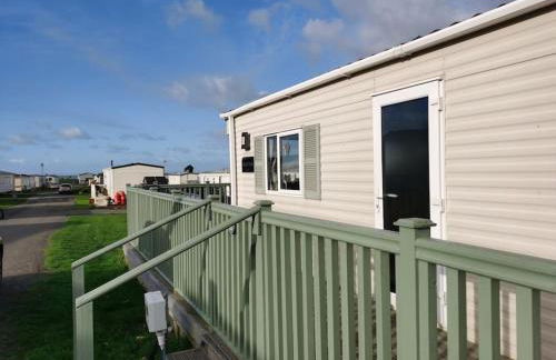 Hiking in Snowdonia? Sea, beach and mountains view - Photo 39