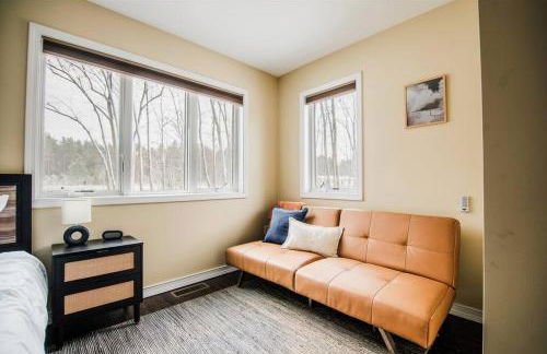 Modern Home of Style & Comfort! - Foto 30