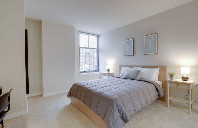 Premium 2BR Condo at Pentagon City - Photo 8