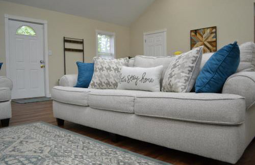 Spacious 2BD near Princeton, Cafes! Family, Backyard, Parking - Photo 53