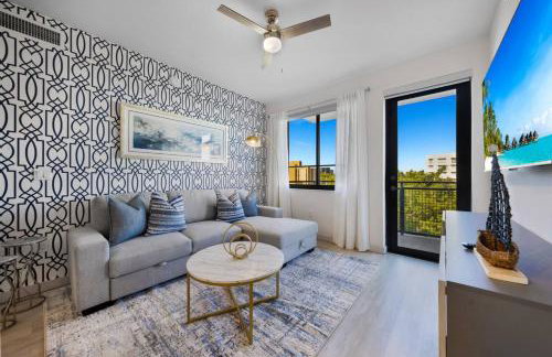 Prestige Living in DTWN 3 Min From Las Olas - Photo 3