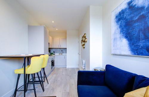 Hybrid Resi - London, Sutton, Free car or van parking - Foto 67