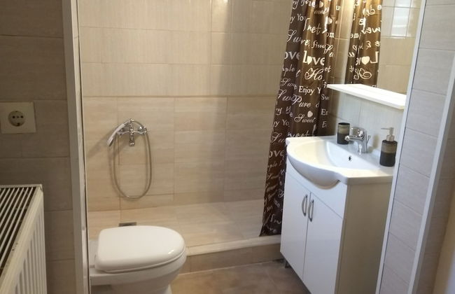 George Apartments by the Sea and Airport - Foto 35