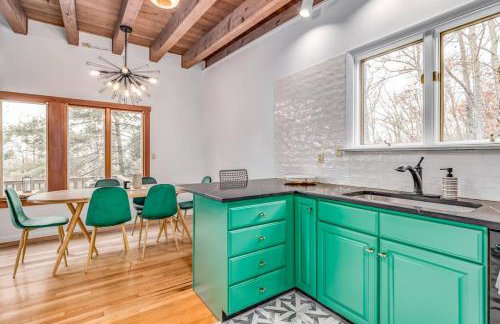 Stone Cabin on Valley View - Firepit & Hot Tub - Foto 25