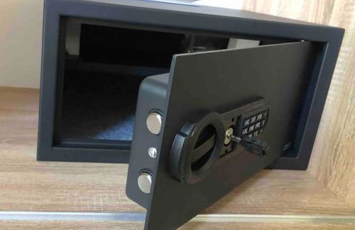 Stylisches Maybach Appartement mit Terrasse für 5 Personen, 5 Betten, große Kochinsel, Homeoffice mit 250Mbit WLAN - Foto 23