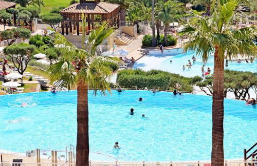 Dans un cadre d'exception, Vue mer panoramique à Agay Côte d'Azur, Village Vacances Cap Esterel, 2 chambres, avec jardin, golf, climatisation, Wifi, 5 piscines - Foto 6